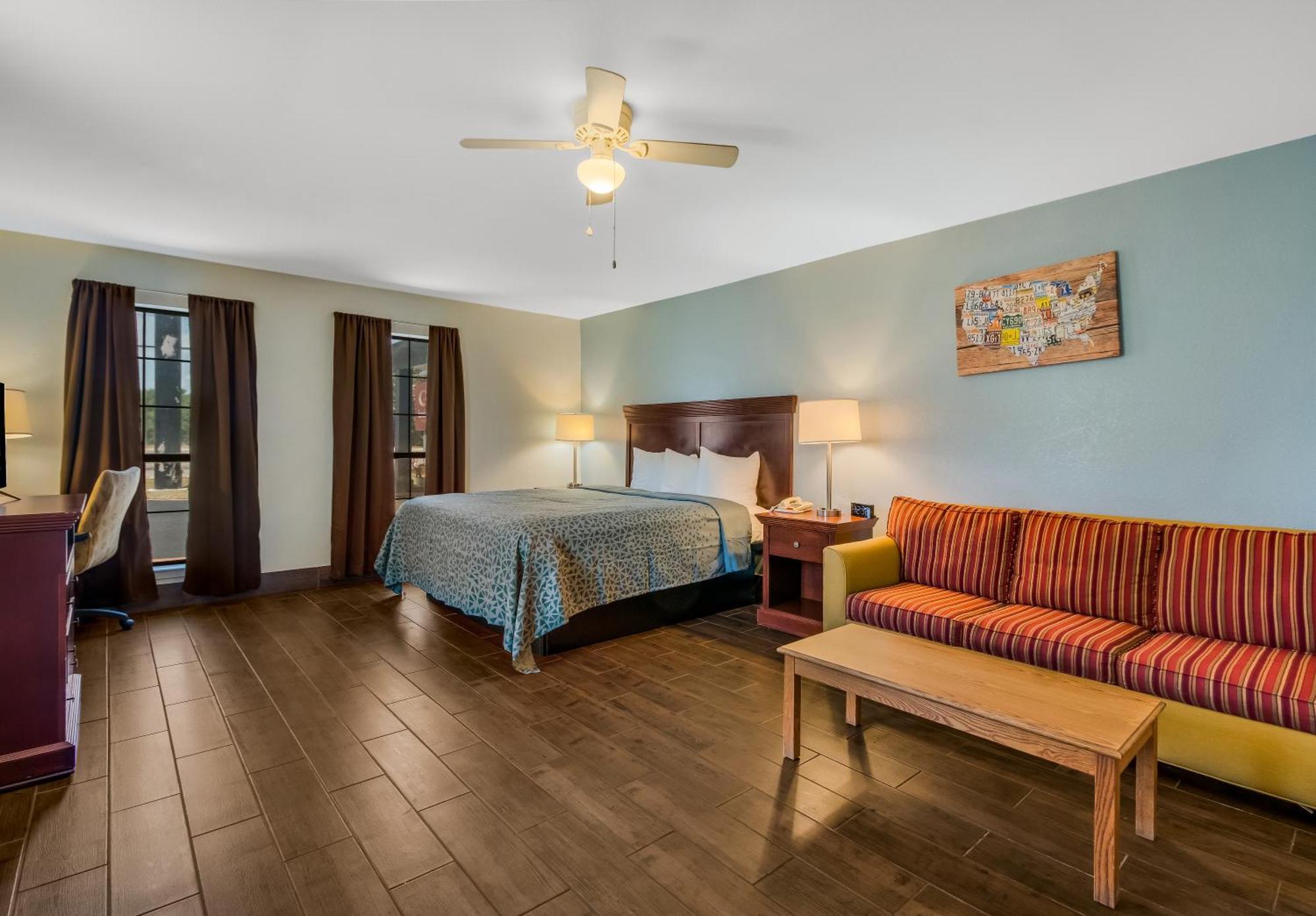 Hotel Econo & Fulton - 3*