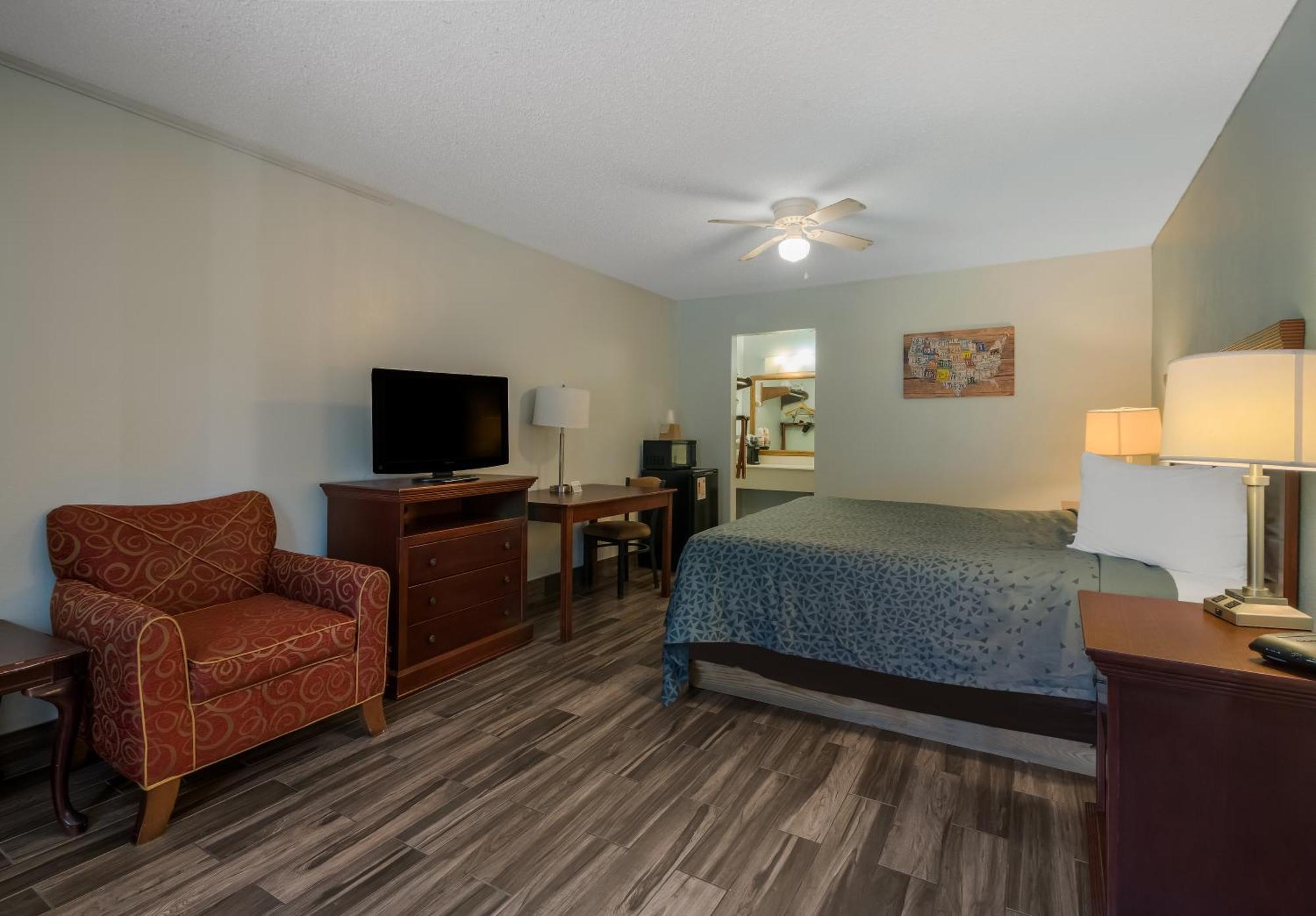 Econo & Fulton - Hotel 3*