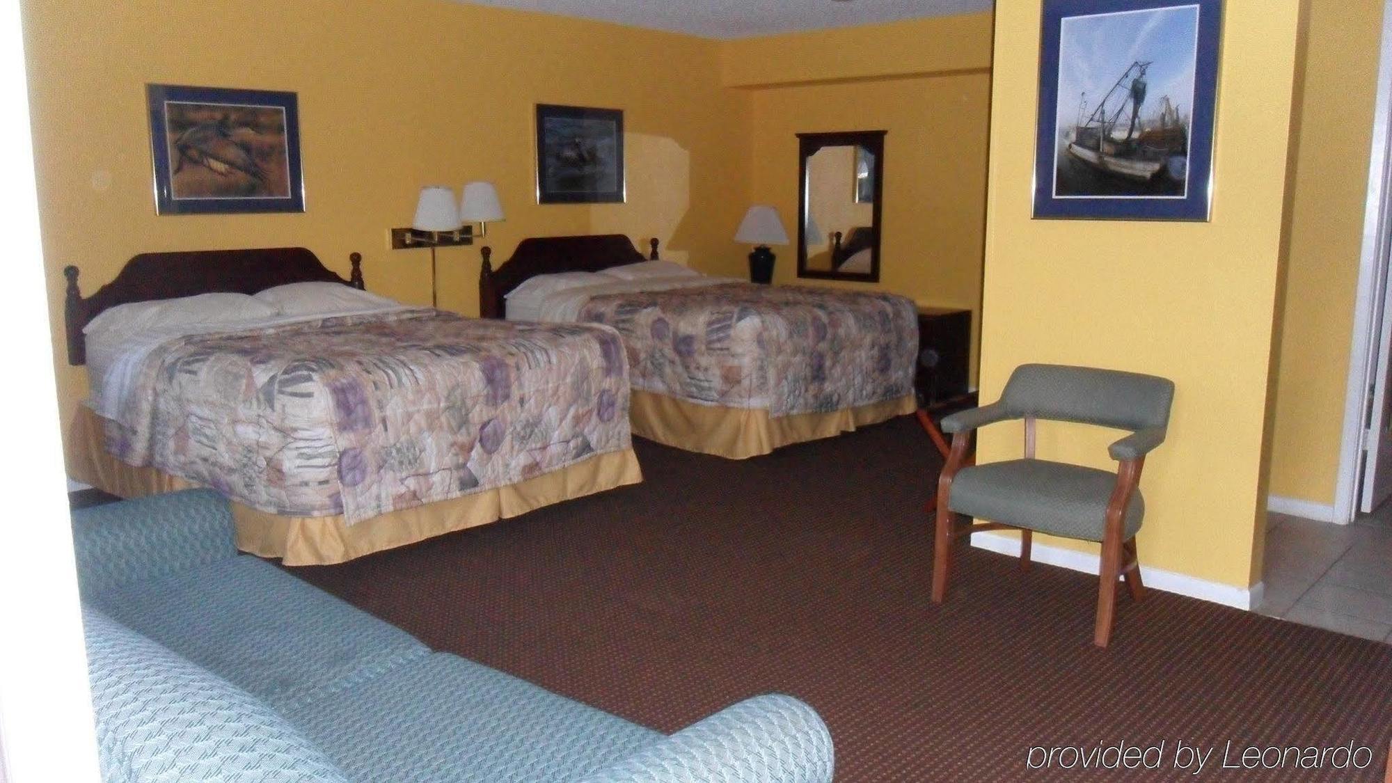 Hotel Econo & Fulton -